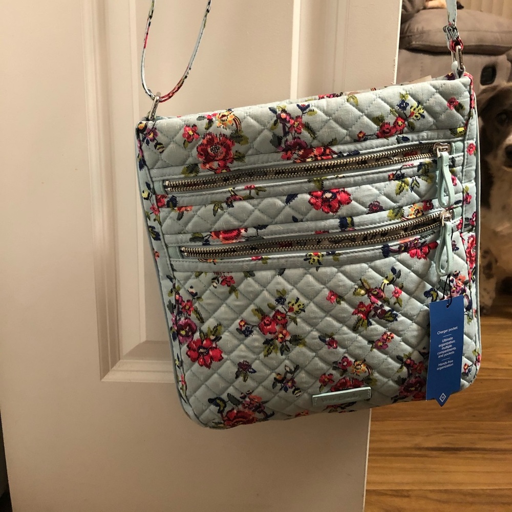 Vera Bradley Water Bouquet Triple ZIP Hipster